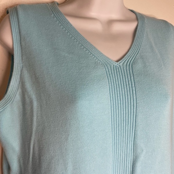 Eddie Bauer light blue Sleeveless Top sweater vest pull over knit - Picture 6 of 8